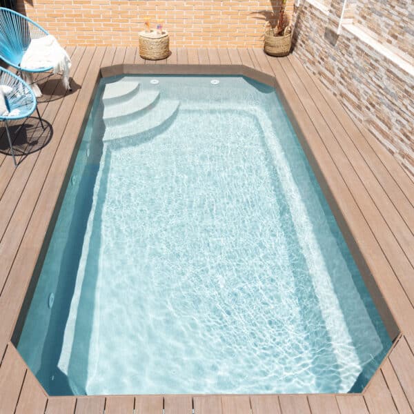 Piscinas de fibra | PoolComet